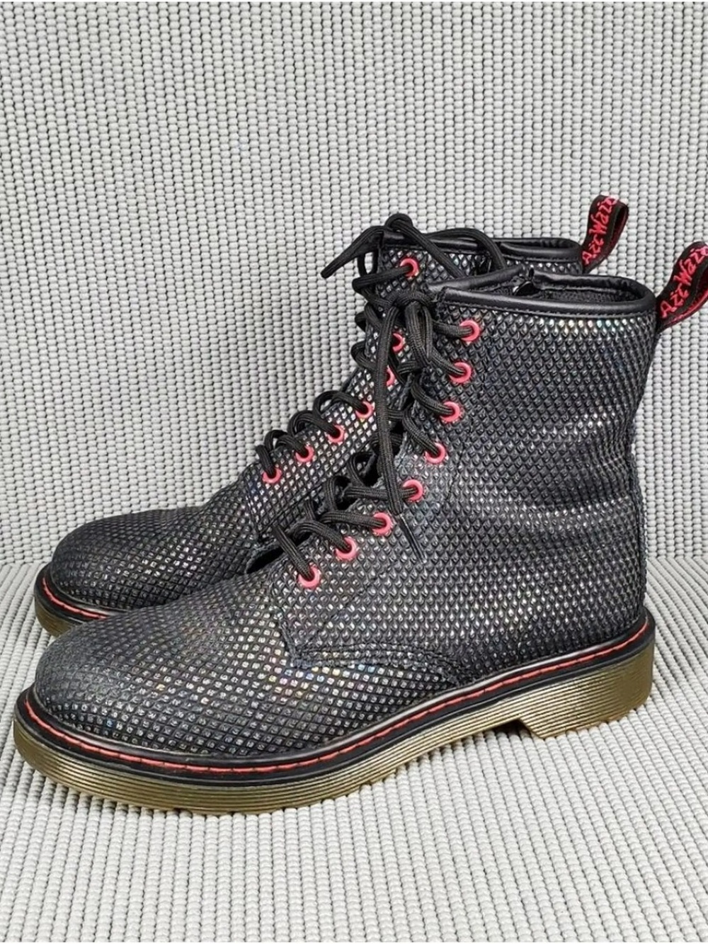 Dr. Martens Maelly canvas boots